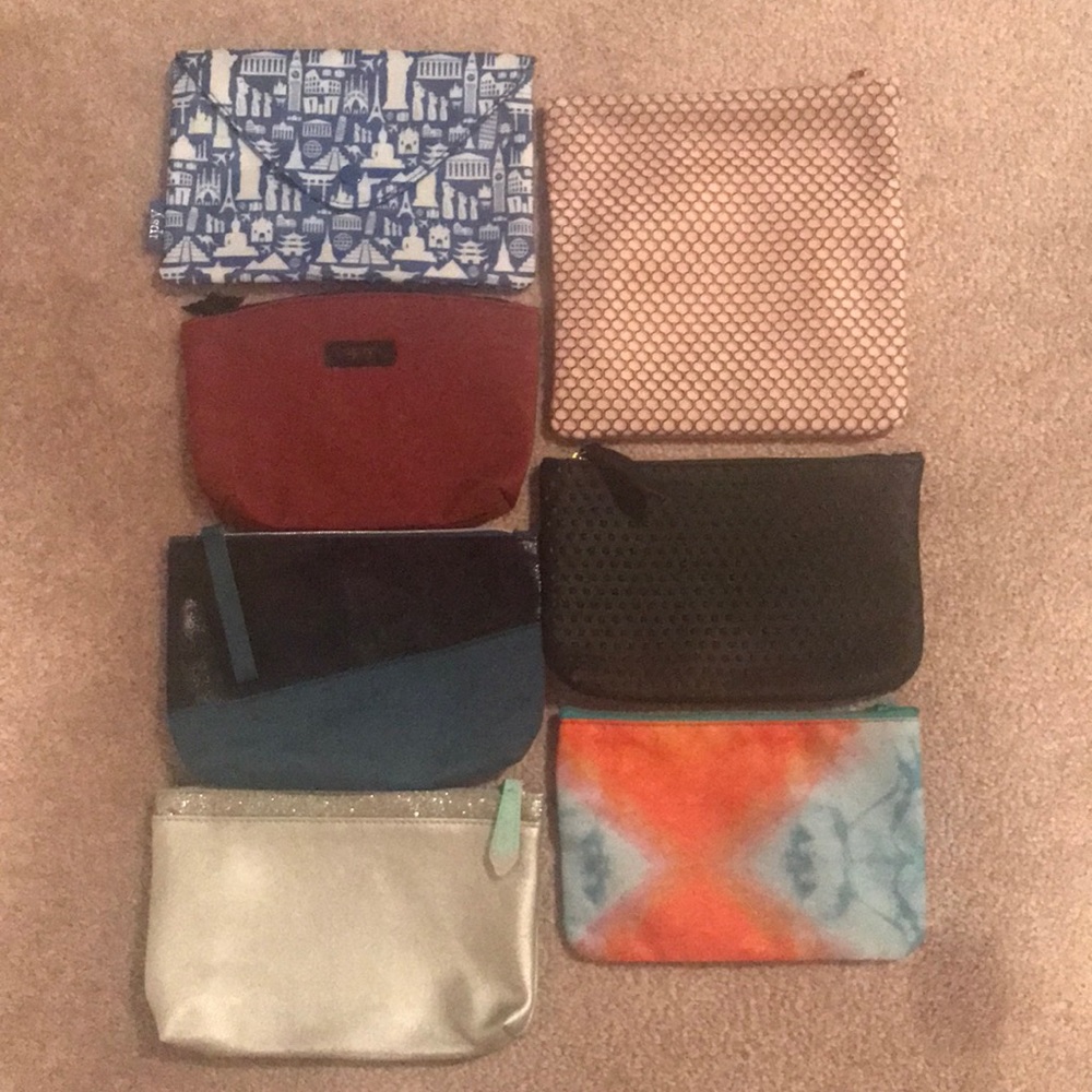 Cosmetic bag bundle